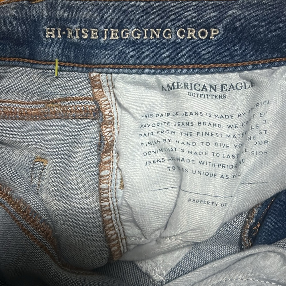 American Eagle Super Stretch Hi-Rise Denim Jean Shorts Size 6 Casual Medium Wash - Picture 4 of 10